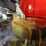 •	Tonnenschwer und ein Tausendstel Millimeter genau geschliffen: Stelter-Großzahnräder in Automotive-Qualität   (Fotos: InnoMedia)